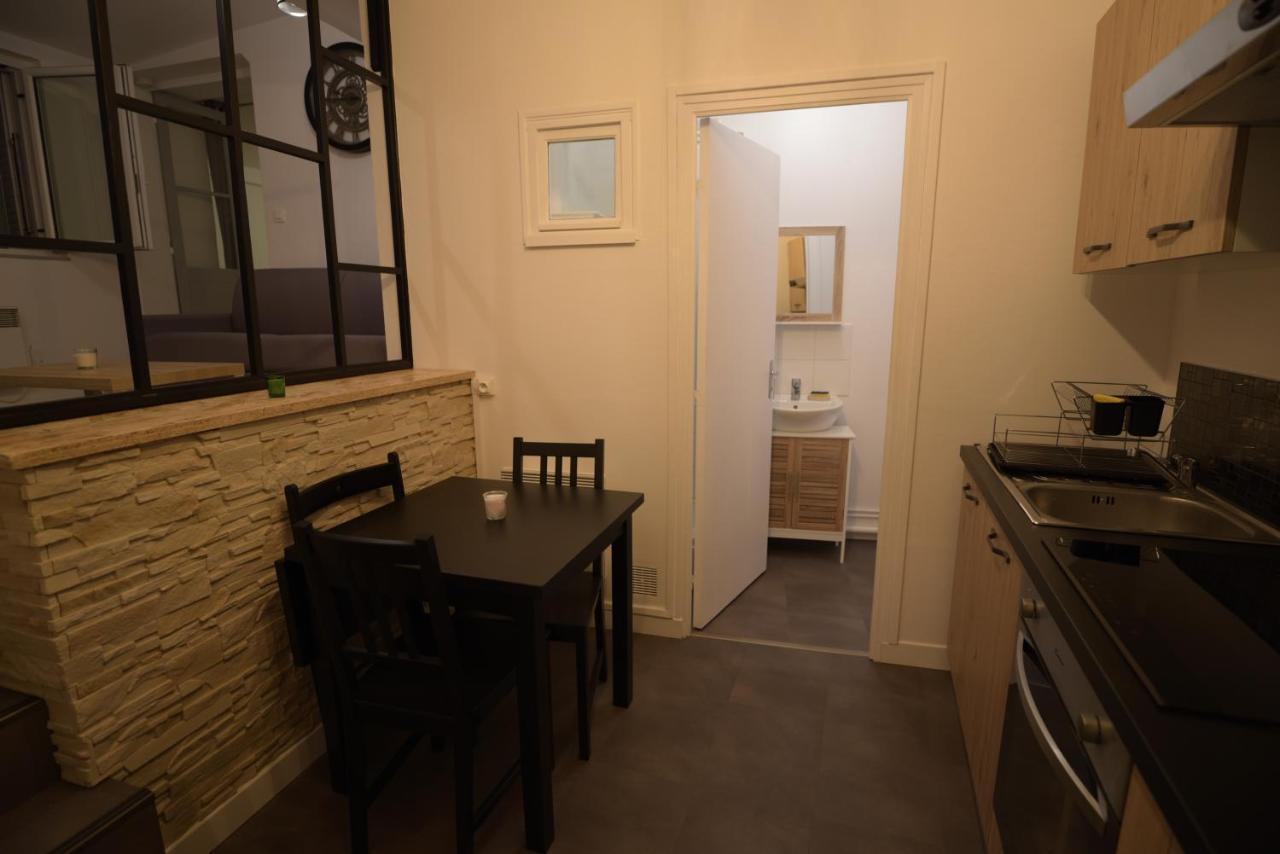 Cosy Appartement Hyper Centre Ville Avec Cour + Patio Auxerre Exteriör bild